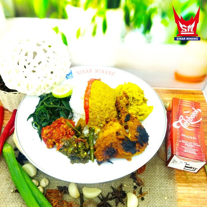 nasi ayam bakar teh botol kotak krupuk