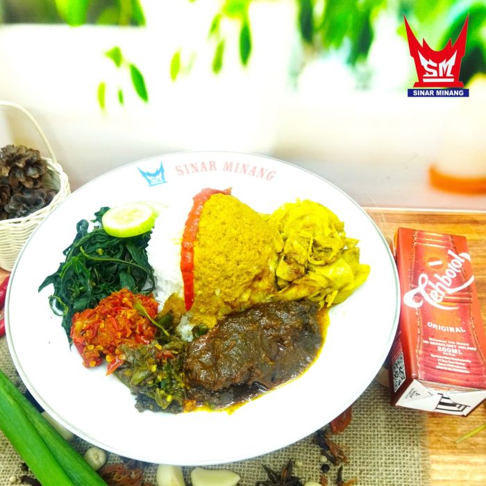 nasi rendang teh botol kotak